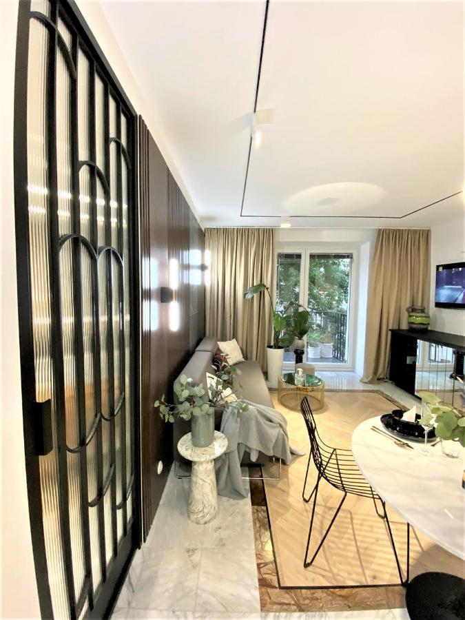 Design+Luxus Apartment Im Zentrum! +Netflix Warsaw Exterior photo