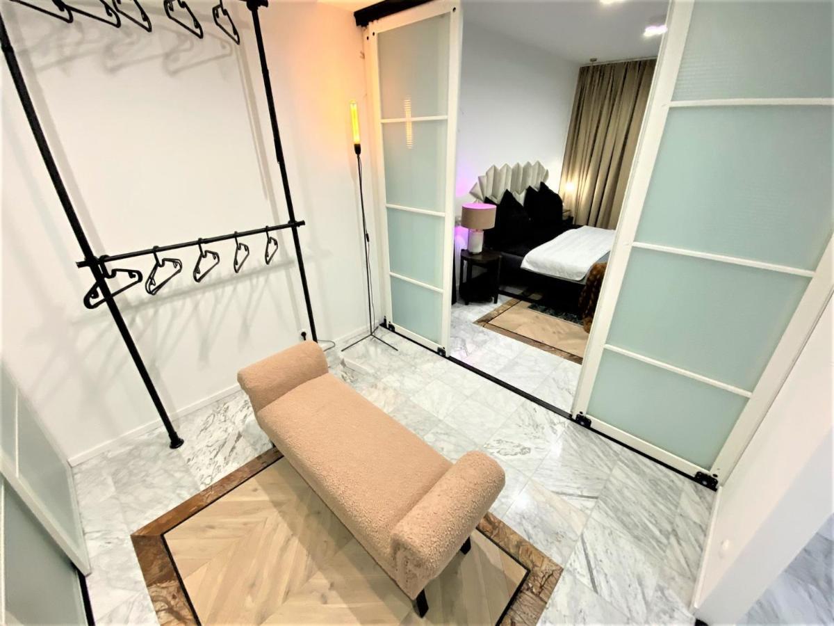 Design+Luxus Apartment Im Zentrum! +Netflix Warsaw Exterior photo