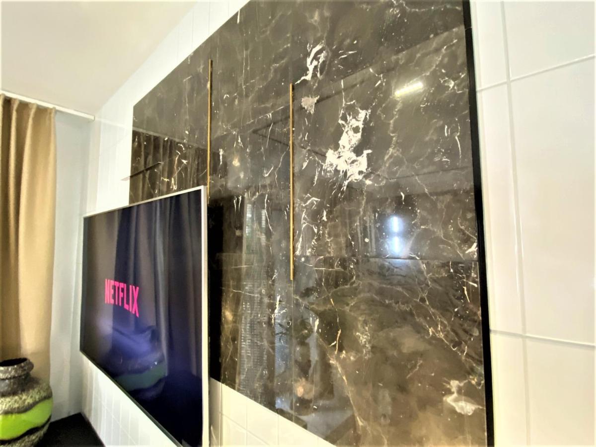 Design+Luxus Apartment Im Zentrum! +Netflix Warsaw Exterior photo